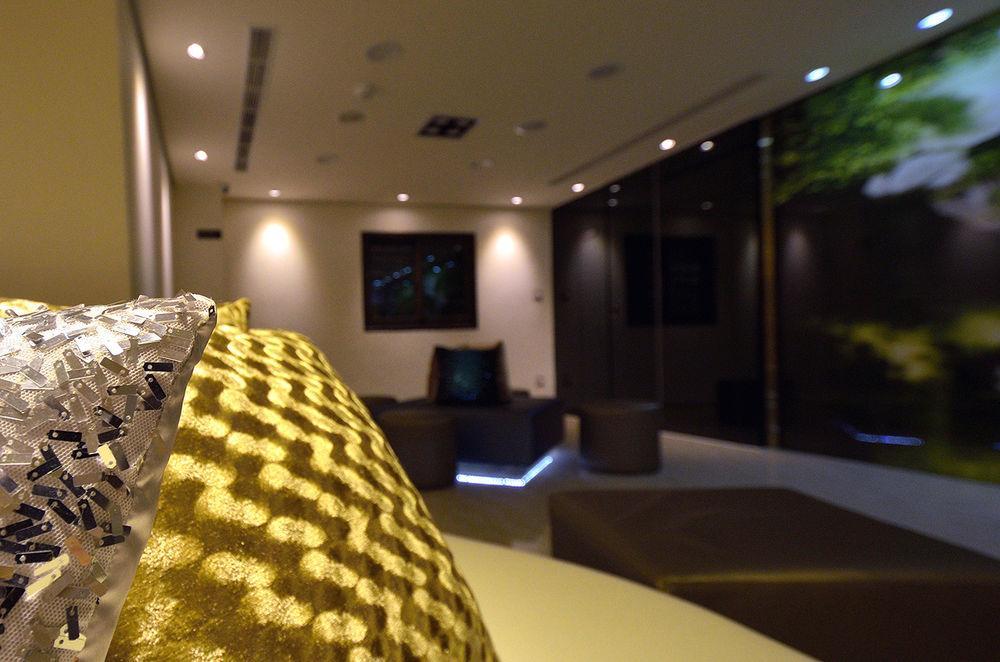 Audi Garden Business Hotel Taoyuan Luaran gambar